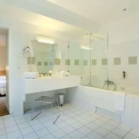 Suisse Hotel