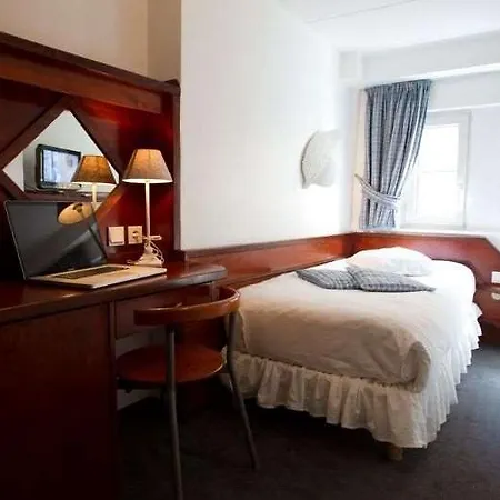 Suisse Hotel 3*